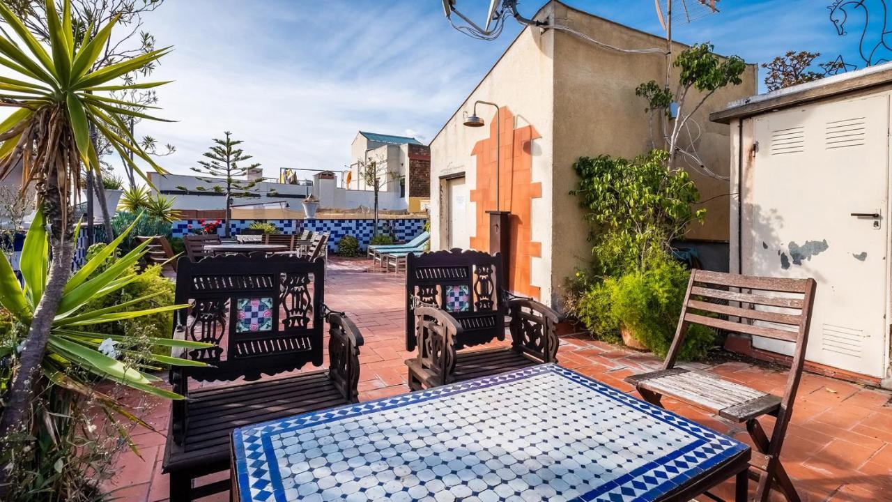 ברצלונה Apartamentos El Pintor מראה חיצוני תמונה