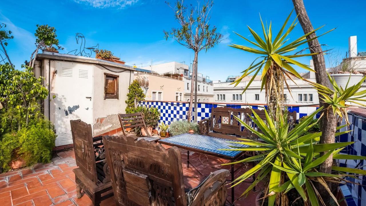 ברצלונה Apartamentos El Pintor מראה חיצוני תמונה