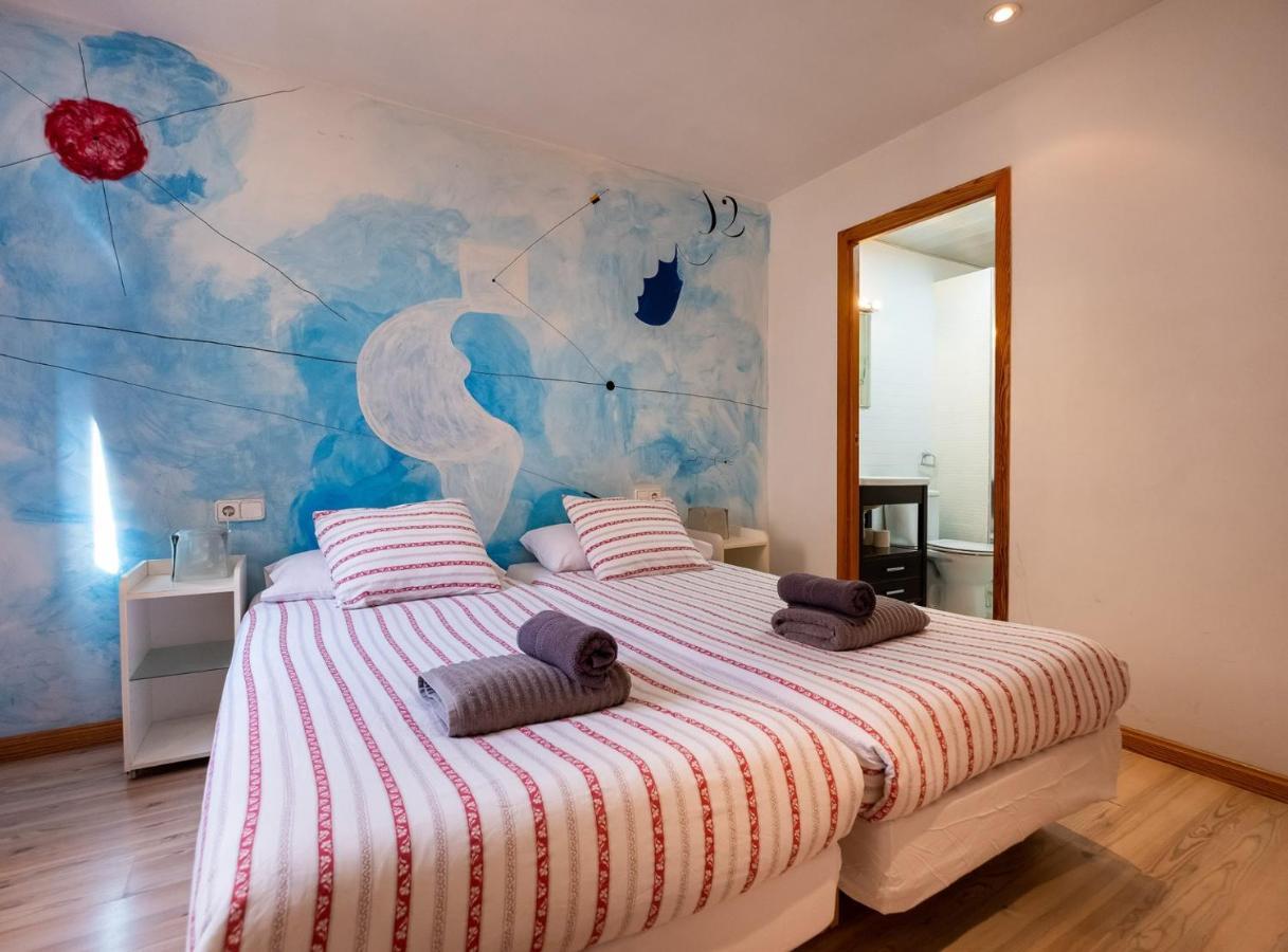 ברצלונה Apartamentos El Pintor מראה חיצוני תמונה