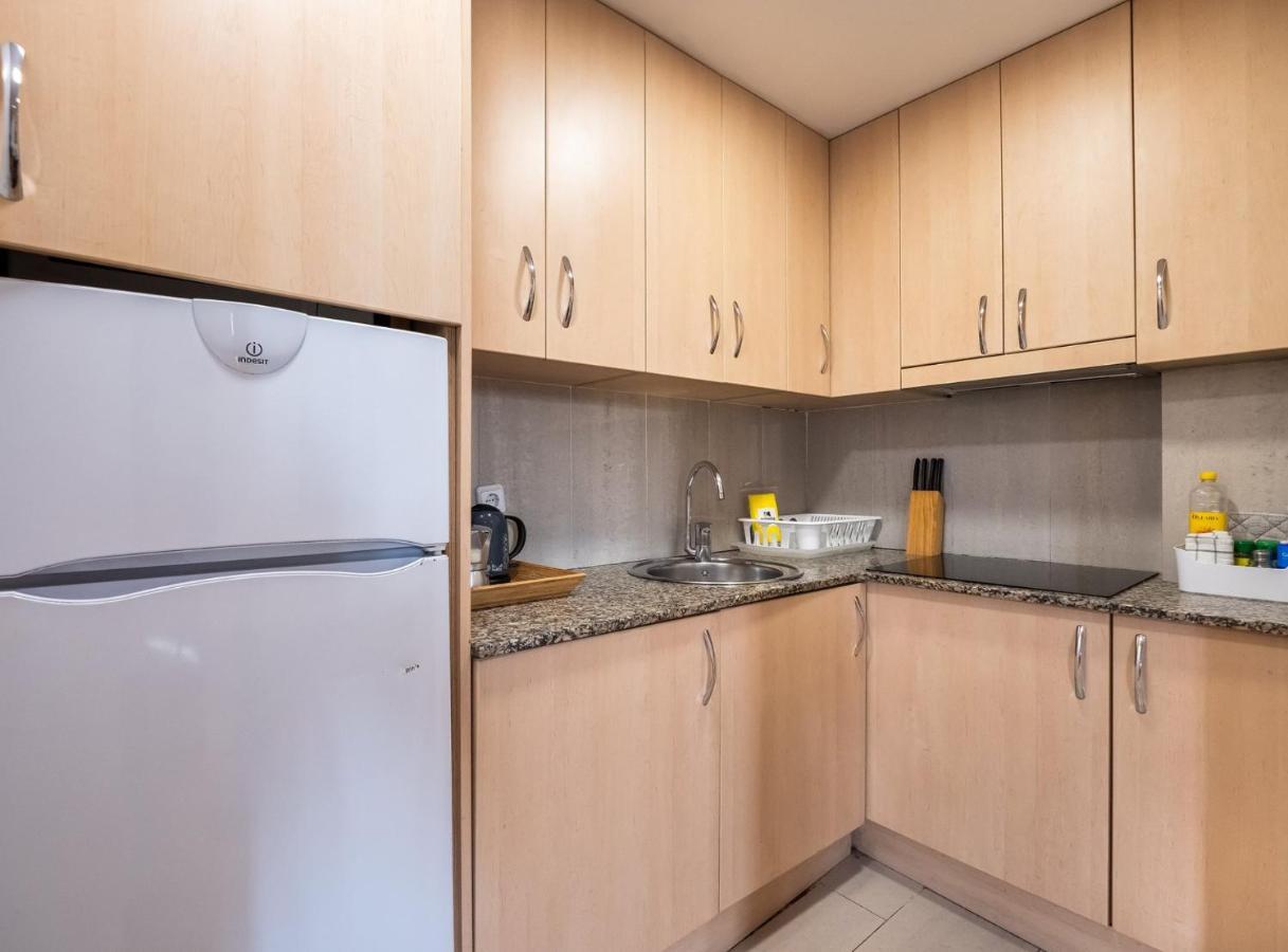 ברצלונה Apartamentos El Pintor מראה חיצוני תמונה