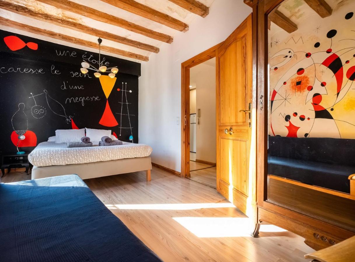 ברצלונה Apartamentos El Pintor מראה חיצוני תמונה