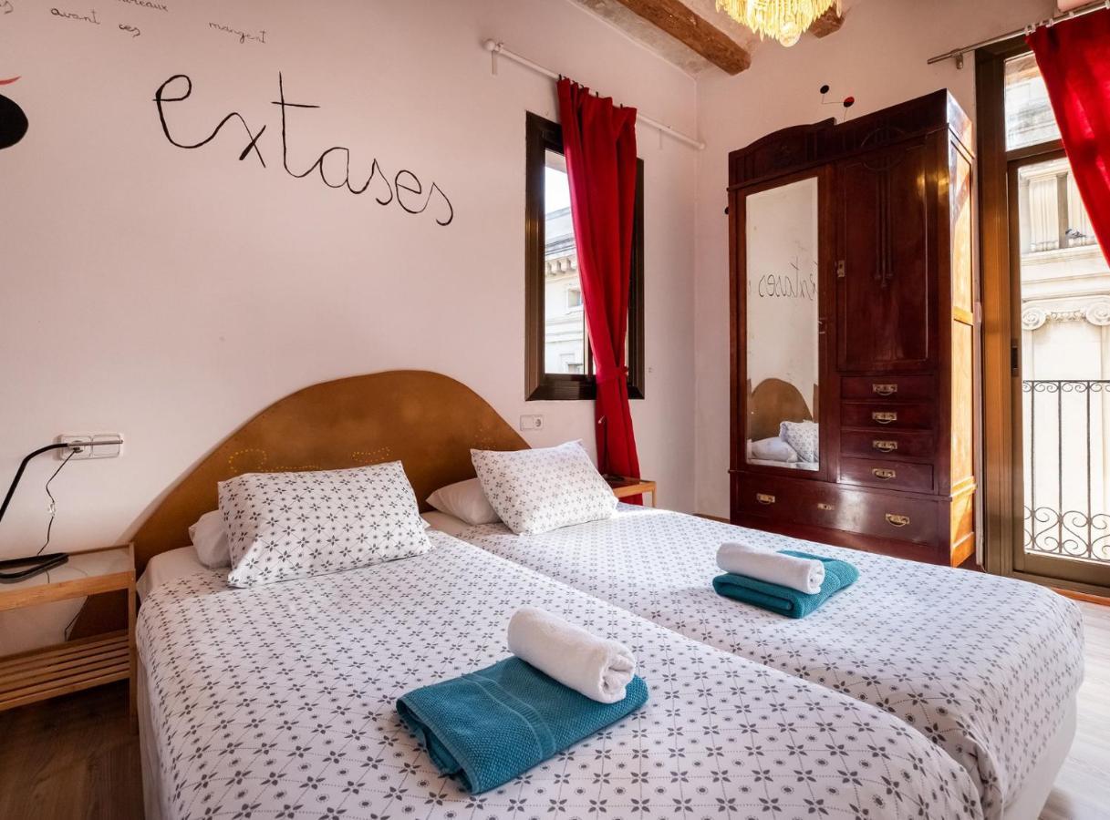 ברצלונה Apartamentos El Pintor מראה חיצוני תמונה