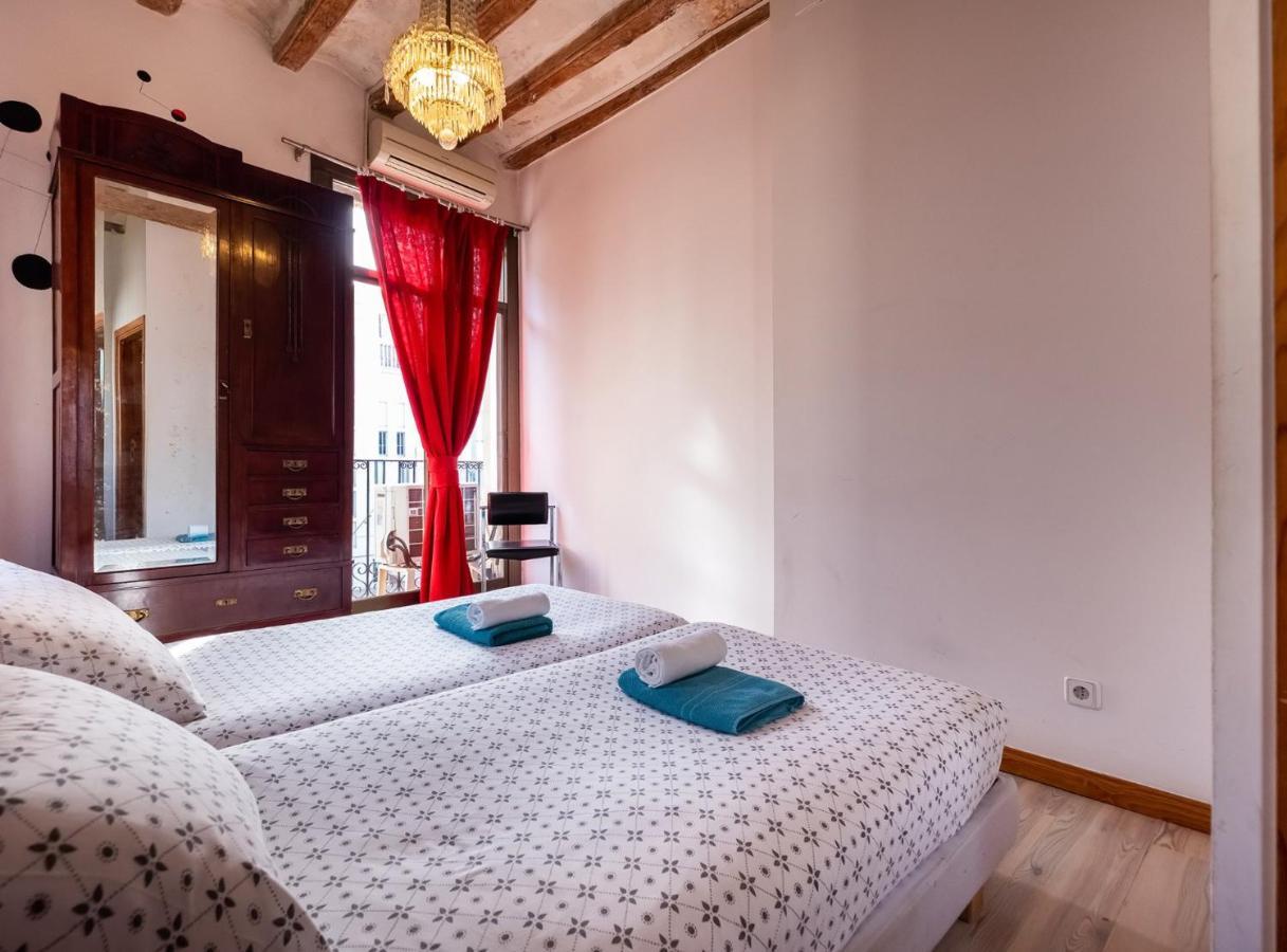 ברצלונה Apartamentos El Pintor מראה חיצוני תמונה