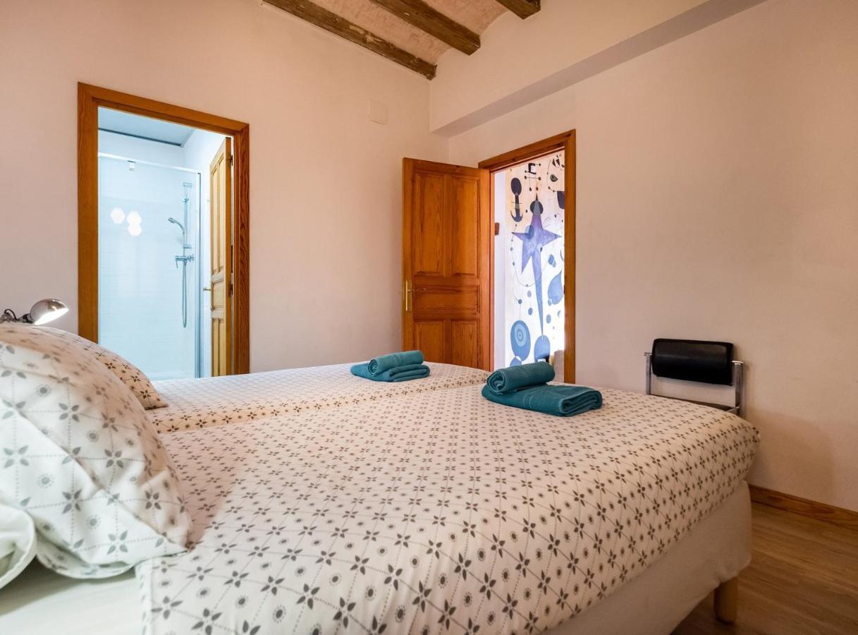 ברצלונה Apartamentos El Pintor מראה חיצוני תמונה