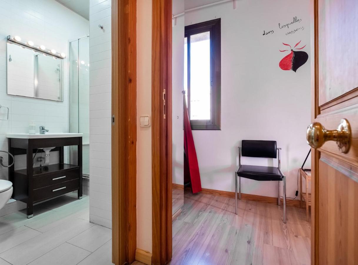 ברצלונה Apartamentos El Pintor מראה חיצוני תמונה